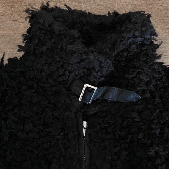 Endless Rose Textured Teddy Black Faux Fur Sherpa Jacket Size S/M - Picture 7 of 12